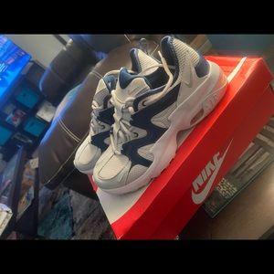 Women’s Nike Air Max Graviton